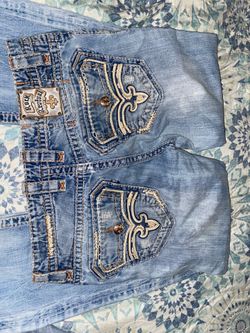 2 pairs of rock revivals