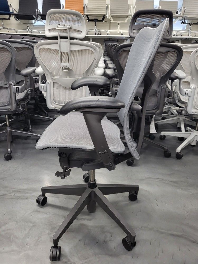 30-90% off Herman Miller Mirra 2 Chair