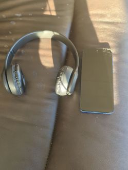 Beats Solo Wireless Headphones