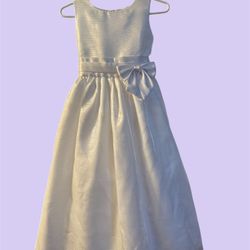 White Dress And Veil  For First Communion 