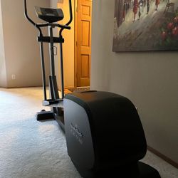 NordicTrack CX938 Elliptical Trainer
