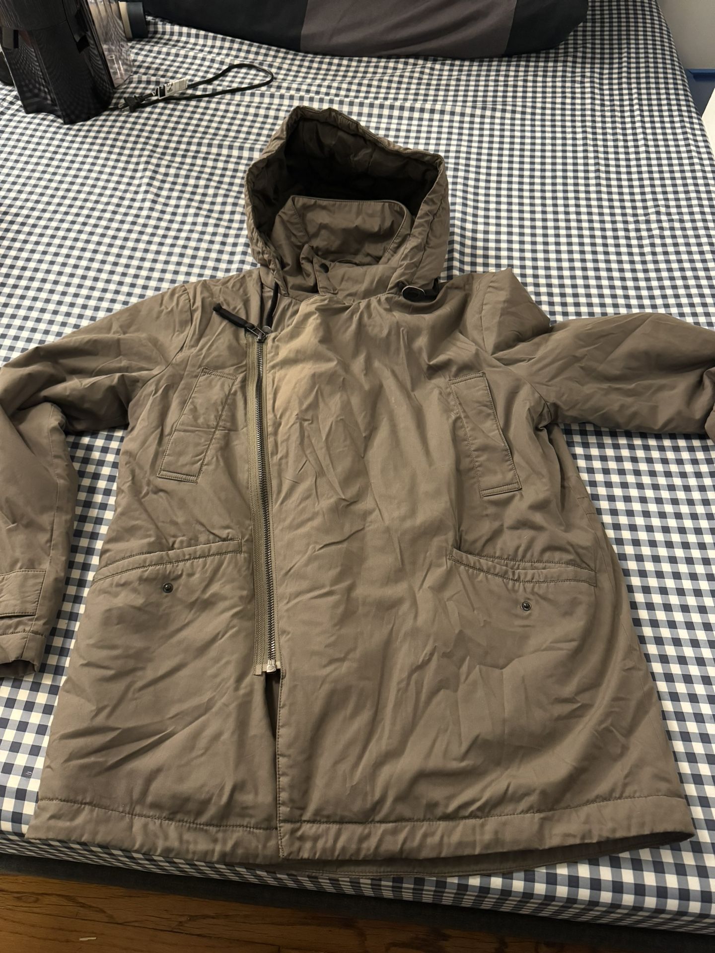 XL Jacket Rain, Slow, And Cold Proof