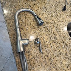 Moen Kitchen Sink Faucet 