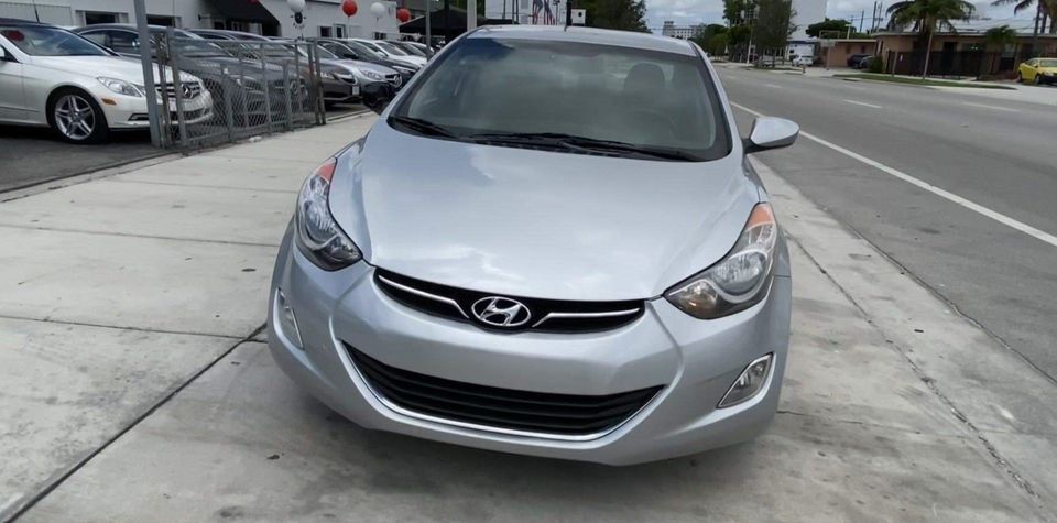 2012 Hyundai Elantra