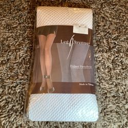 Leg Avenue fishnet pantyhose, style 9001, color white, One Size