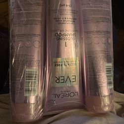 Glossing shampoo