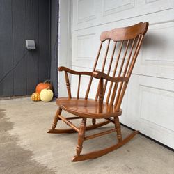 Vintage Windsor Slatback Japanese Made Rocking Lounge Chair •FREE DELIVERY•