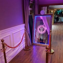 Magic Mirror Photo Booth