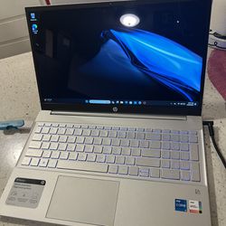 Hp 15” Touchscreen Laptop