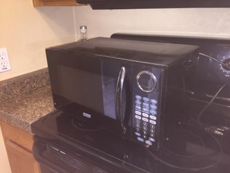 Sunbeam 900 watt microwave