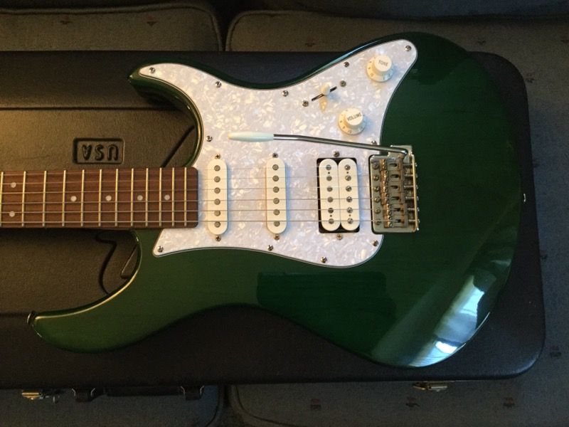 Yamaha Pacifica 112 J stratocaster