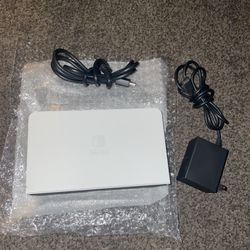 Nintendo Switch Dock Bundle With Charger