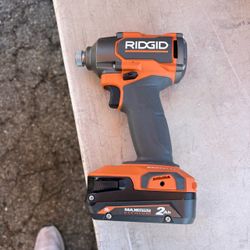 RIDGID R862311 18V Brushless Impact Driver with 2Ah Battery and Charger