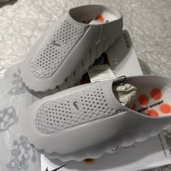 Nike Mind 001 Grey Men's Pregame Mules Size M 15 / W16.5