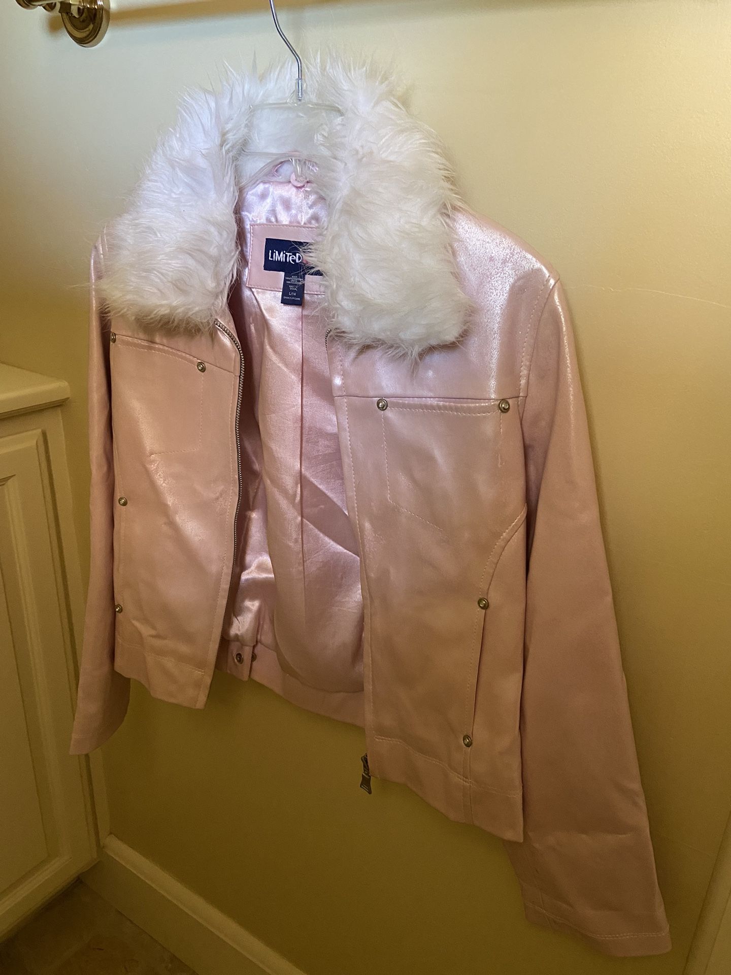Kids pink jacket