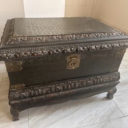 Wedding Dowry Chest / Treasure Chest