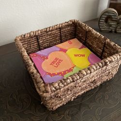 Woven Napkin Holder