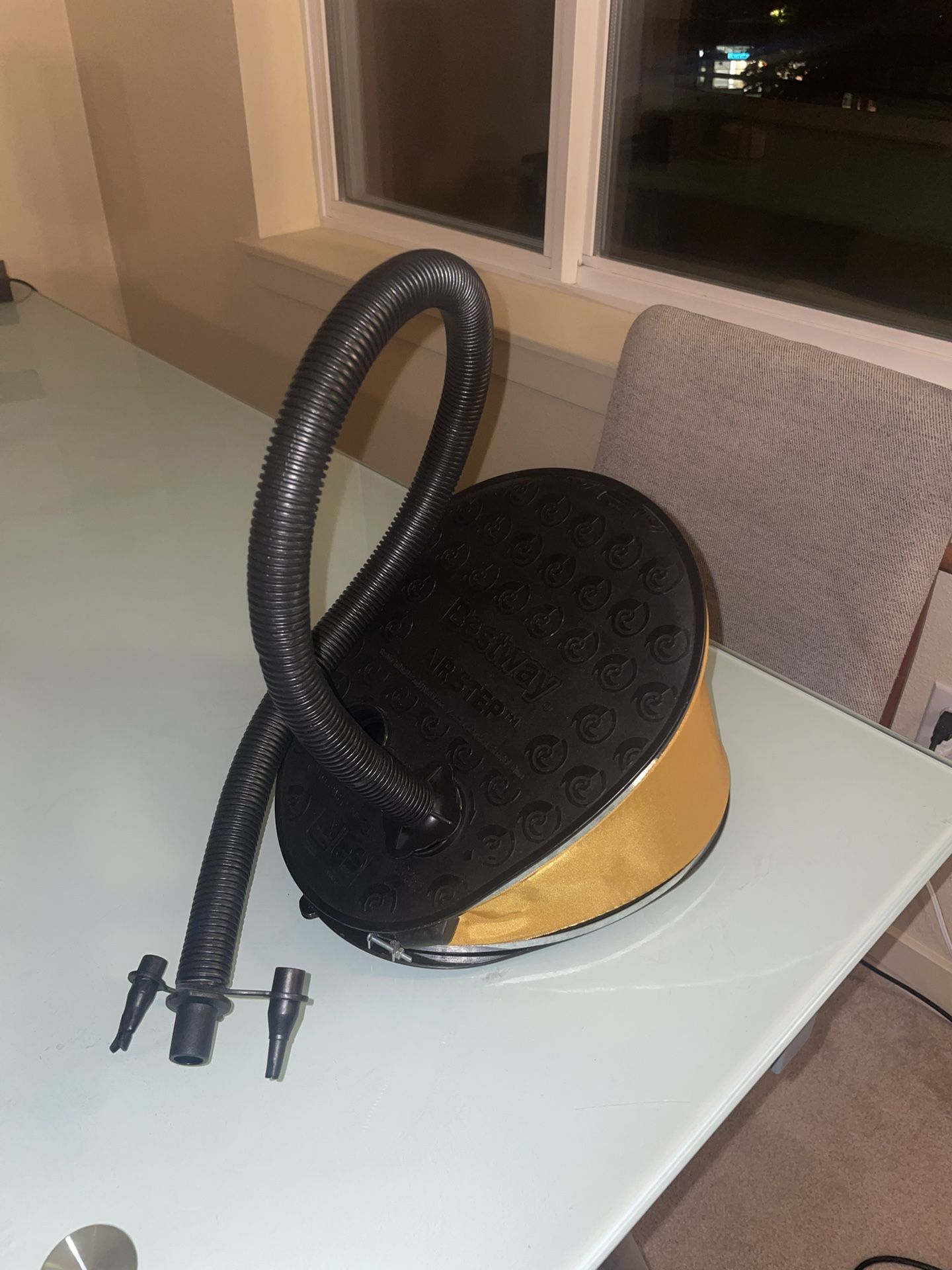 Bestway Air Step Pump (Like New)