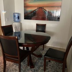 Four People Dining Table 