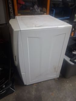 Whirlpool,duet,white, and size 27w × 38h x 28d