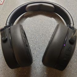 Skull Candy Noise Canceling Head Phones