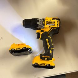 12V dewalt hammer drill with 2 batteries