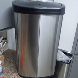 Trashcan 