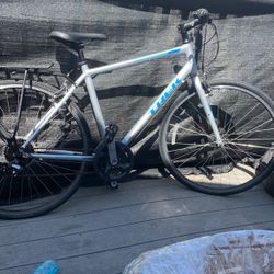 Trek Fx1  Ready To Ride (200 Or Best Offer)