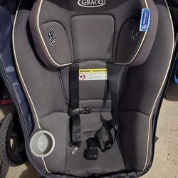 Graco Forward Facing Car Seat