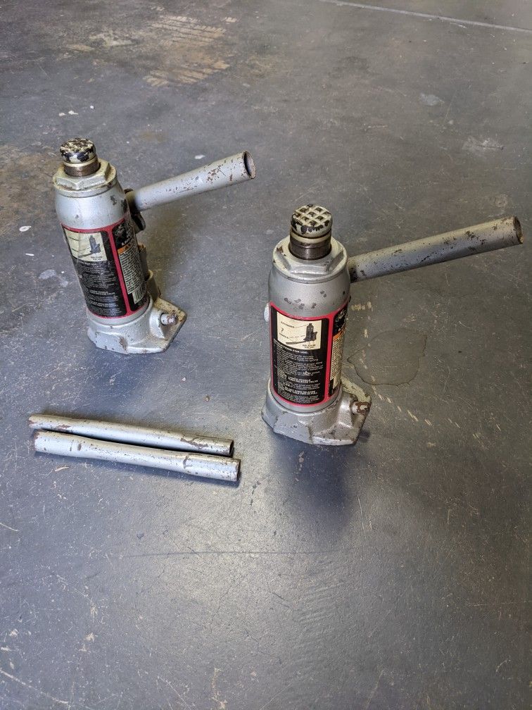 Two 4 ton 8,000 lbs Bottle Jacks for Sale in Mesa, AZ OfferUp