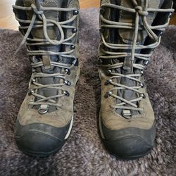 Women's keen revel winter boot size 7