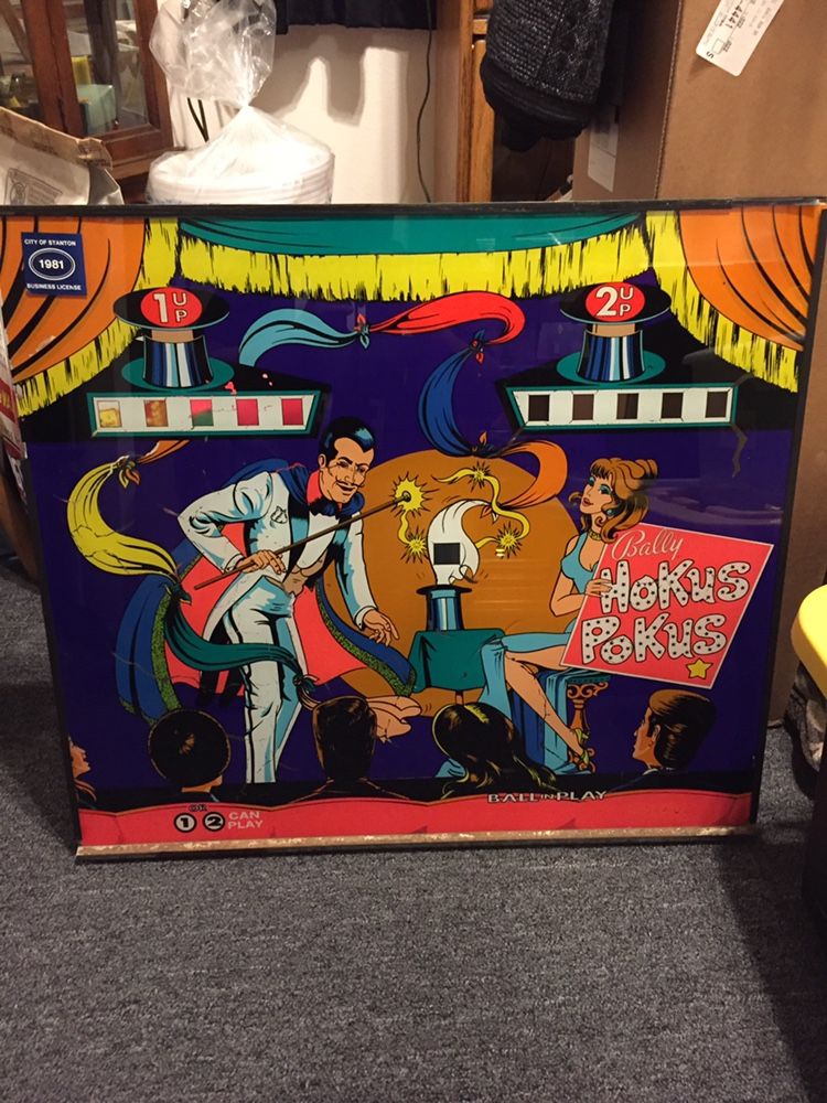 Bally Hokus Pokus Pinball Glass