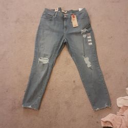 Levi's 711 Skinny Jeans