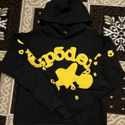 Beluga Yellow Spider Hoodie 