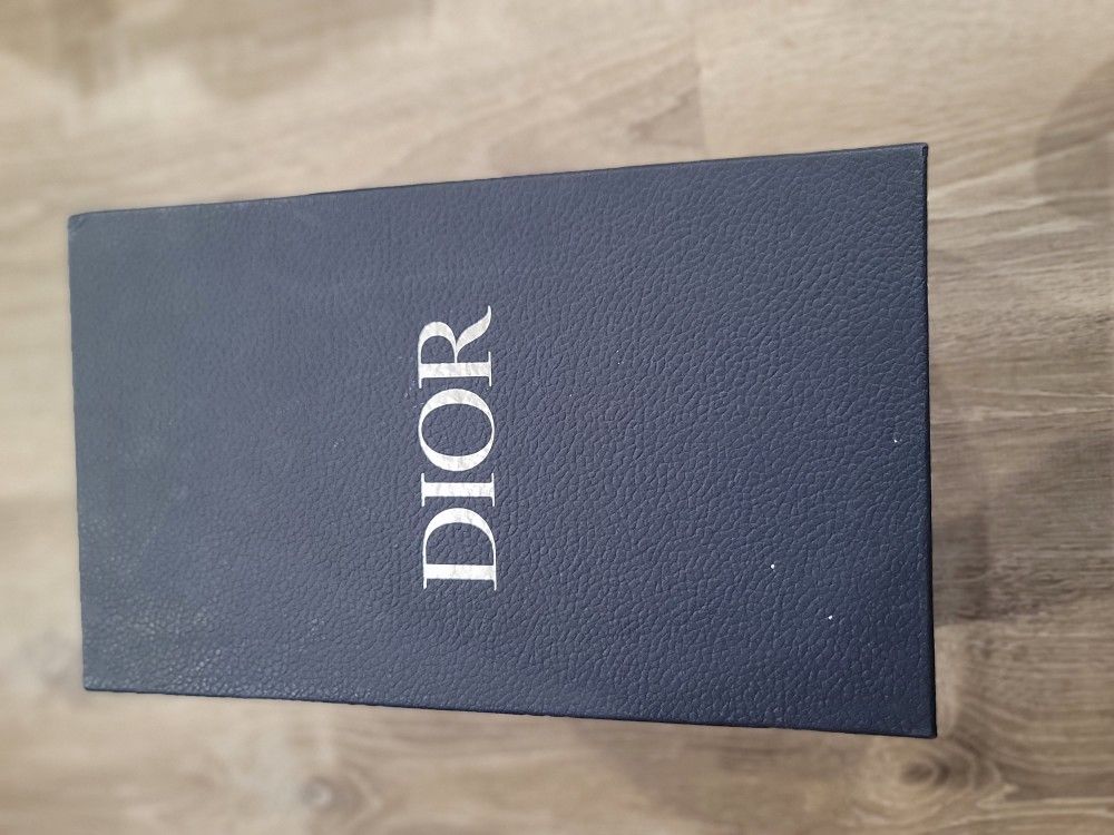 Dior Box