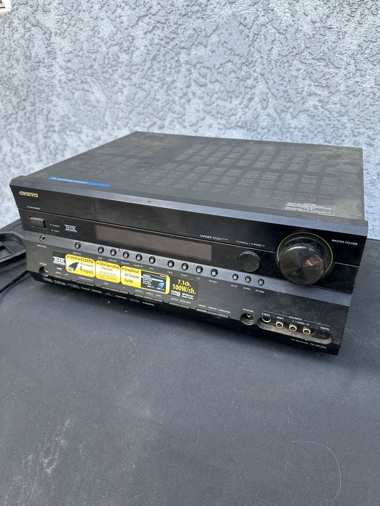 Onkyo TX-SR706 receiver