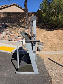 Treadmill - Free 85730