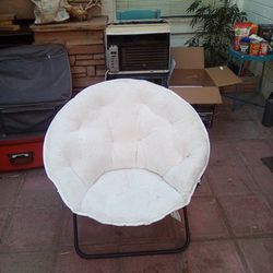 Sherpa Saucer Chair With Tags!!!