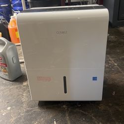 Dehumidifier 