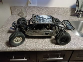 Axial 1/8 scale RC Off-Road EXO Terra Buggy with Roll Cage