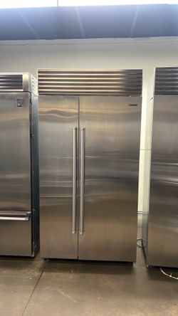 SUB ZERO 42”WIDE BUILT IN TWO DOOR REFRIGERATOR