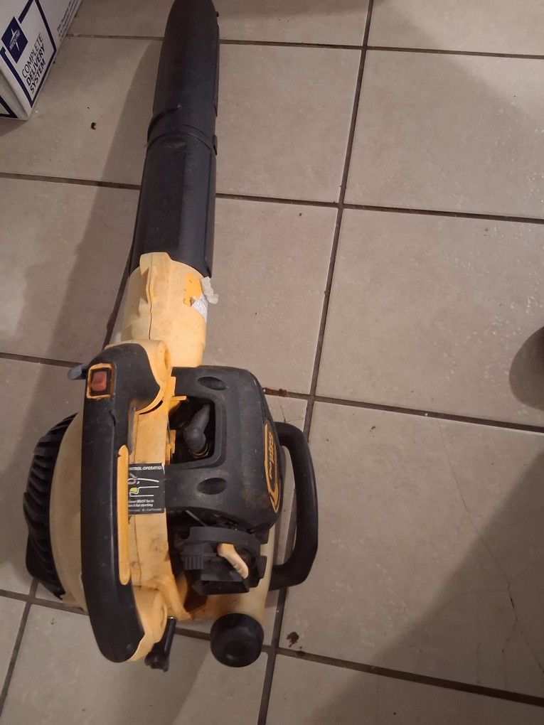 Leaf Blower 