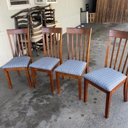 4 Sillas 🪑 Tapiceria Nueva