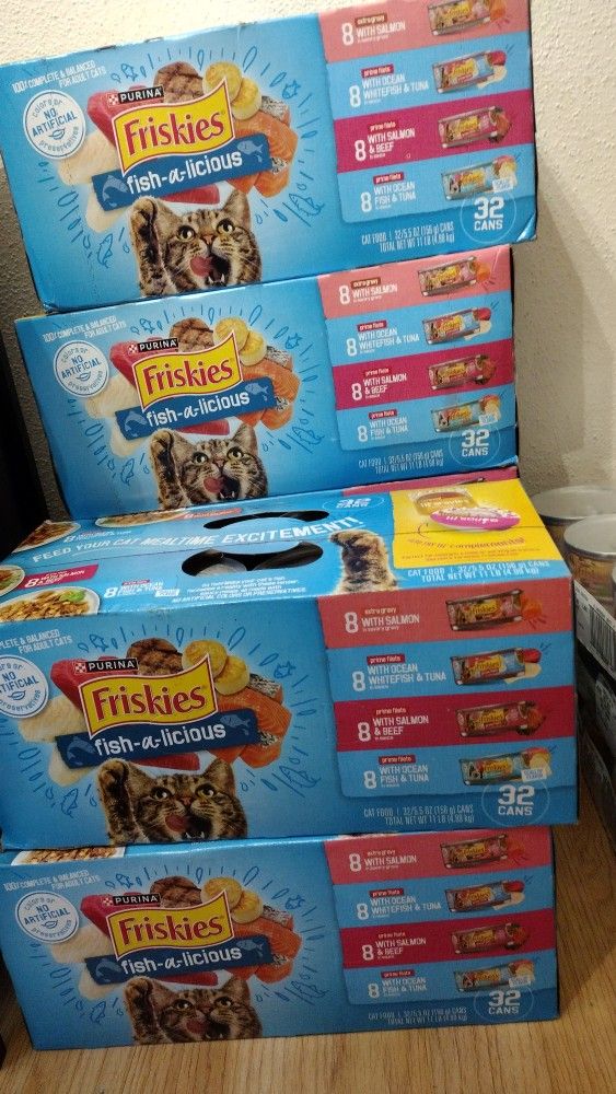 32 Count Cases Of Friskies Wet Cat Food