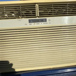 Large Window A/C 25,000btu