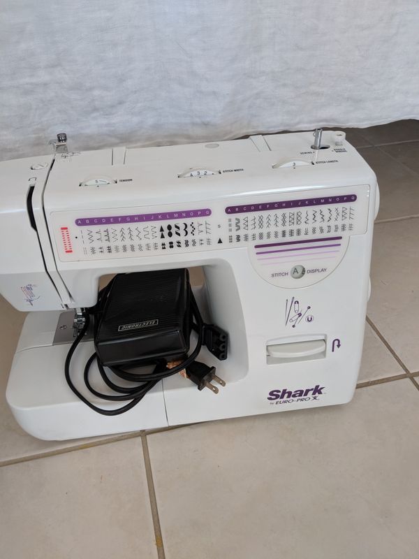 Shark euro pro sewing machine for Sale in Crystal River, FL OfferUp