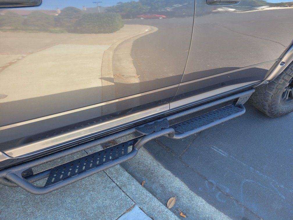 Truck Steps/Running Boards