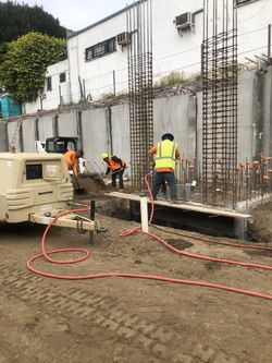 Air compressor