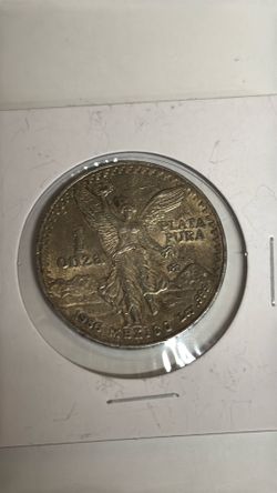1986 Libertad 1 oz silver coin Mexico