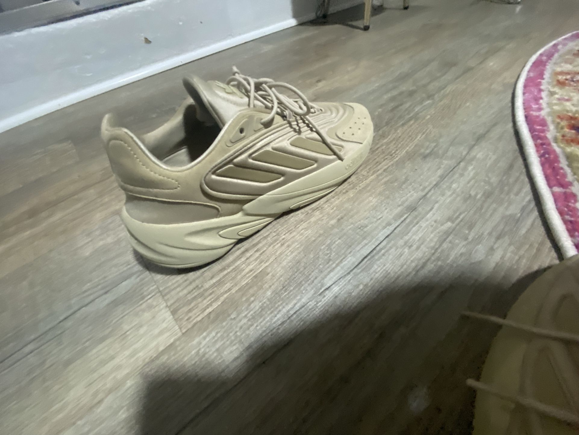 OZELIA SHOES - Adidas Mens Sz 11 